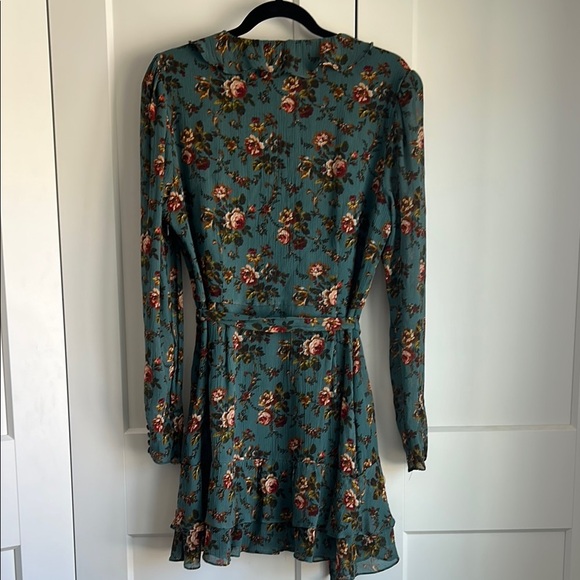 Paige Tamera Dress Fog Blue Multi Silk | Large - Picture 5 of 9